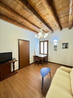 Ca' Del Moro Rustic Farmhouse from the 1800s - 6