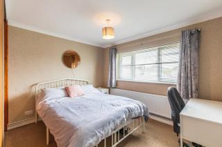 3BR Bungalow with Garden for up to 6 guests - 9