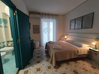Villa Rosa Rooms - 2