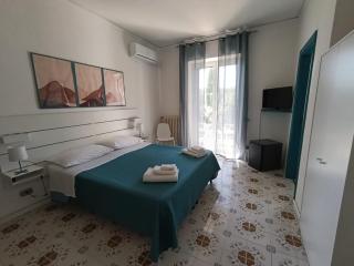 Villa Rosa Rooms - 6