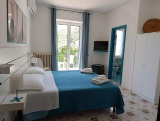 Villa Rosa Rooms - 0