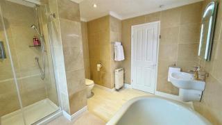 The Coach House - 8