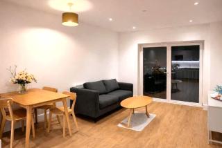 Birmingham Canal View Apartment with Parking - 1