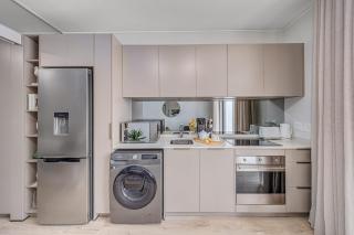 Guardian orchard stay Rosebank One bed apartment - 9