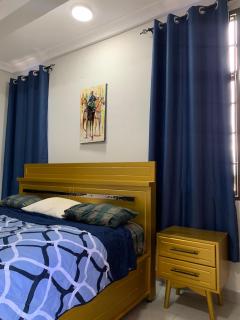 Modern 2BRM APT Experience Fayleeks Rest Living - 2