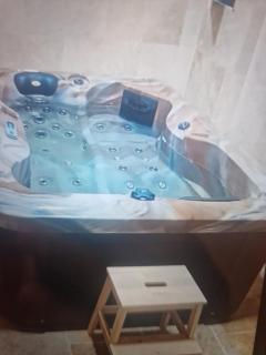 Petit appartement avec jacuzzi - 3