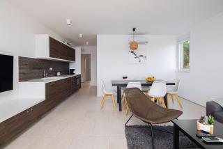 Villa Jolara With Heated Pool - Deluxe Apartment 11 - 2