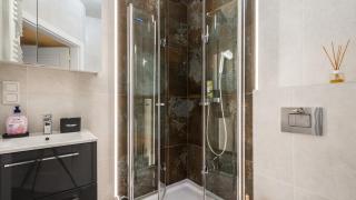 High End Apartment in Krakow Old Town - AC, Netflix, Prime - 7
