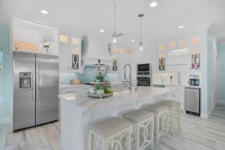 Off The Hook! - High End Luxury Home/Sleeps 22 - 9