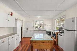 Kitchener Street 2, Golden Beach - 9