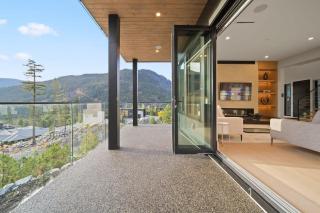 Whistler Luxury Alpine Retreat with Mountain Views - 6