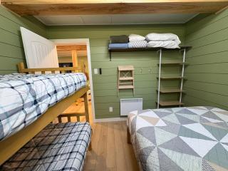 Charming Modern Cottage w Waterfront & Firepit - 4