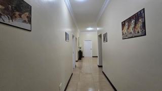 Luxury 2BR Apartment, 3 Baths, 10 Min to Airport - 9