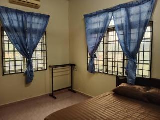 Bayu Damai Homestay - 4