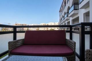Sunny Apt Pool View Beach 7 min Airport Service - 6