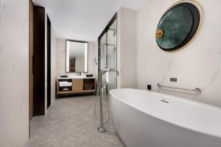 Hampton by Hilton Zhangjiajie Seventy-two Wonder Towers - 5