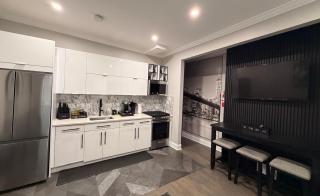 Union Street Chateau, Close to NYC, Downtown JC & MetLife Stadium! - 6