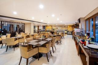 Jambuluwuk Malioboro Hotel Yogyakarta - 4