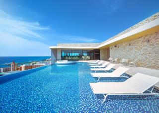 RIHGA Royal Resort Okinawa Chatan - 7