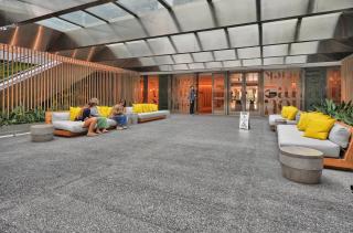 RS Suites - The AKA Residence - 9