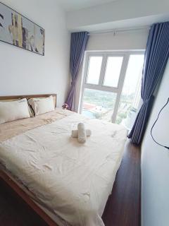 Căn hộ 2 Phòng ngủ sát biển view phố - 4