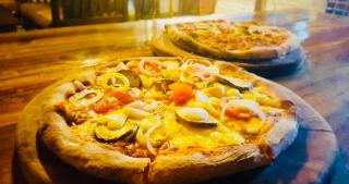 Cili Hotel & Pizza Restaurant - 2