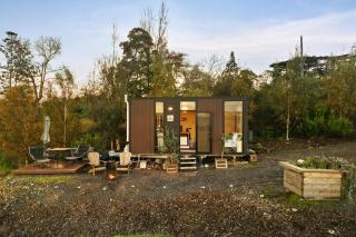 Belrose Estate by Tiny Away - 0