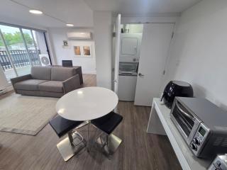 Entire Apartment, Centrally Located! - 7
