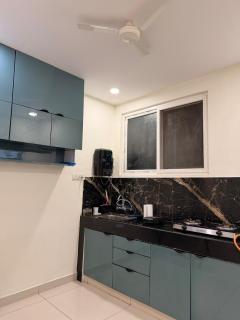 TwoFold Living Spacious Studio Apartment - 5