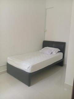 Regalia Residence Hostel - 8