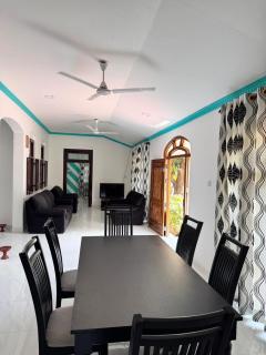 Radiance Inn - 4