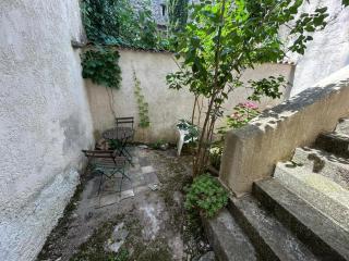 Petit Studio de charme au Causse - 8
