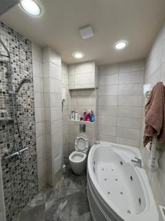 Cathedral Apartment - 6