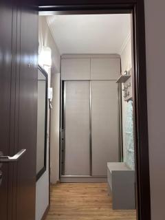 Central Tbilisi Apartment Near Dry Bridge - 2