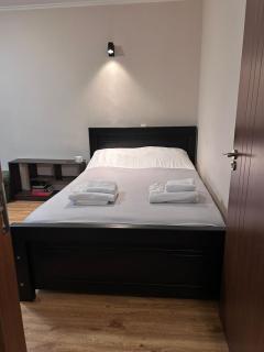 Central Tbilisi Apartment Near Dry Bridge - 6