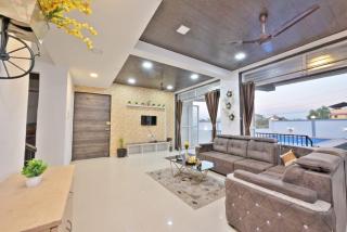 I EMPYREAN STAYS ll MYSTICAL STONE VILLA ll 4BHK II AC II PRIVATE POOL II - 5