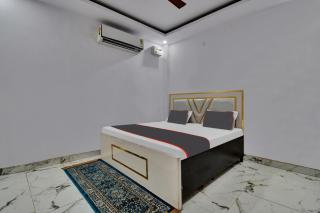 Hotel O by OYO Royal Paradise - 2