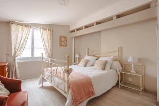 Gite Romantique de Type Charentais - 3