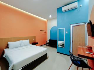 Tripletree Kenaro Hotel - 4