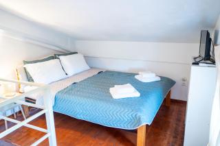 Cozy Loft - 1