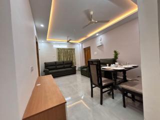 Glaxio Homestay, New Spacious 2BHK apartments in Tirupati Near Railway Station with fully equipped kitchen, AC bedrooms, 24 hours water, caretaker service, and ample space for Car Parking & ideal for Families and Pilgrims - 4