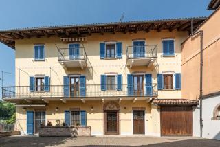 In Piazzetta 2 Holiday Apartment, Barolo - 8