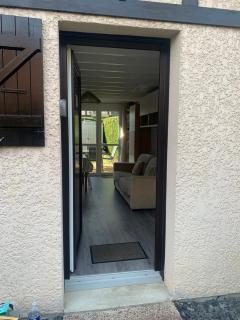 Cottage cosy avec jardin, piscine et parking - 2