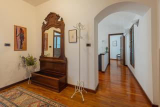 In Piazzetta 2 Holiday Apartment, Barolo - 8