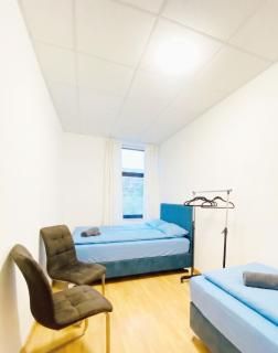 Peaceful Room in a Shared Apt, Close to the City - 8