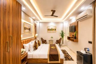 The Orchard Suites Near Delhi Airport - 4