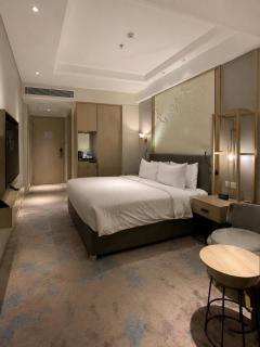 The Orchard Suites Near Delhi Airport - 5