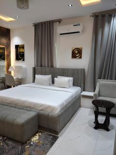 5 bedroom apartment Magodo GRA - 5