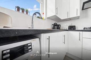 Elegant Bristol Stay Perfect for Groups by AltoLuxo - 5