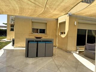 Book your villa now - 7